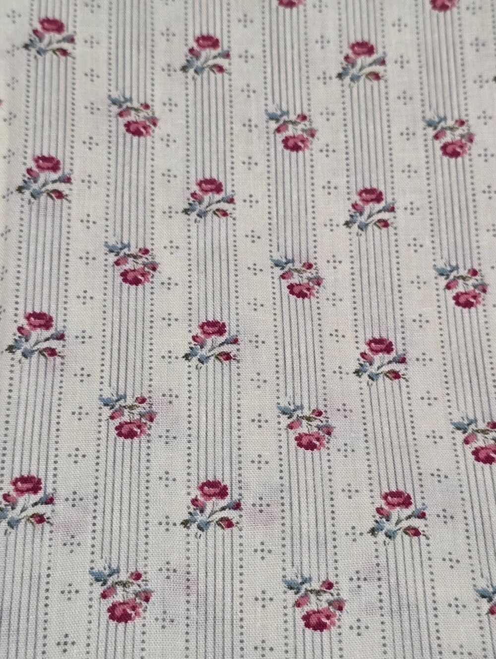 Vintage | Floral Stripe Cotton Fabric - Pink Rose Print